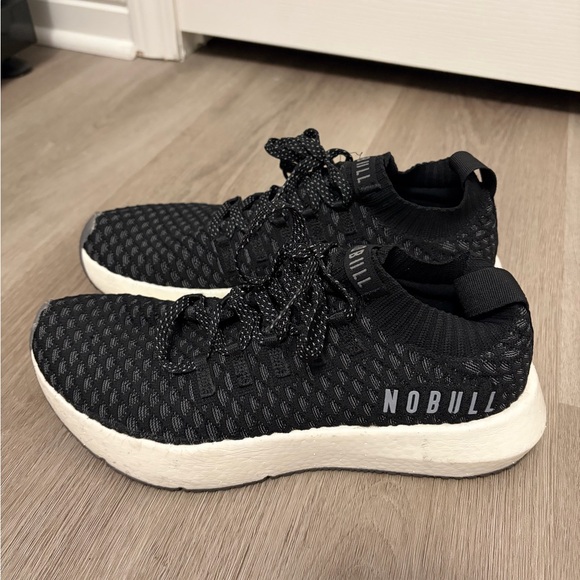 NOBULL Shoes - NOBULL Black Knit Lace-Up Sneakers with White Platform Sole